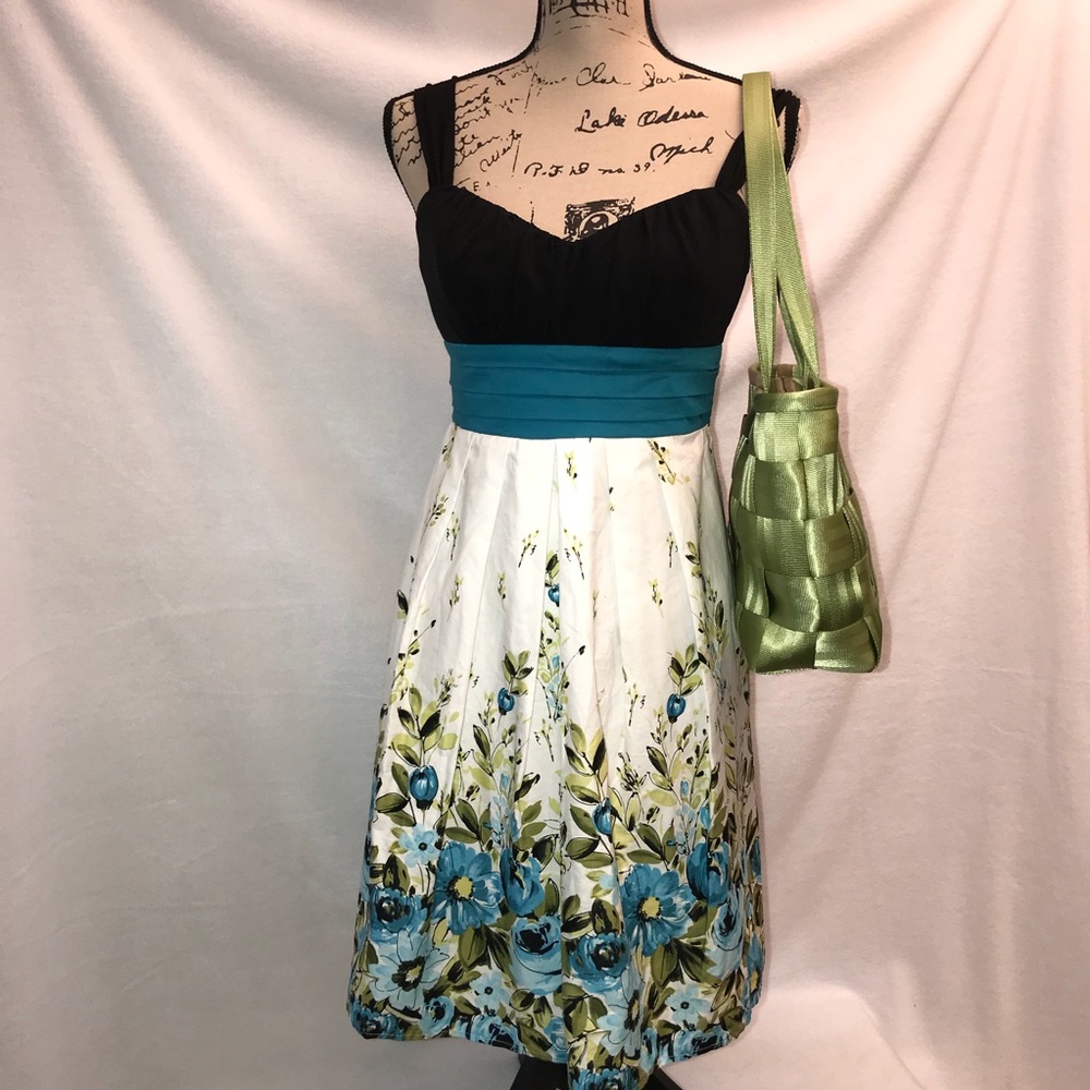 Iz Byer Dress NWT Size 9